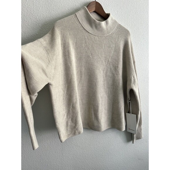 NWT Lululemon Merino Wool Blend Ribbed turtleneck sweater size 14 White Opal - Picture 4 of 5